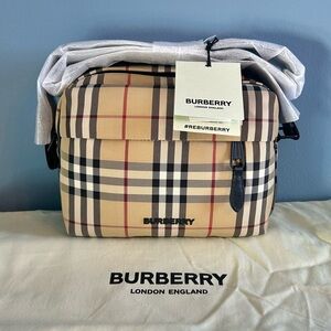 NWT Burberry Check Paddy Crossbody Bag